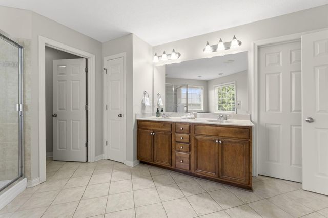 3203 Mccammon Chase Drive, Lewis Center, OH 43035