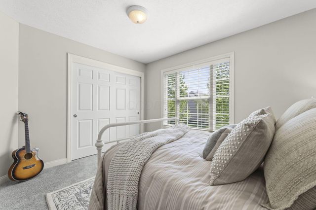 3203 Mccammon Chase Drive, Lewis Center, OH 43035