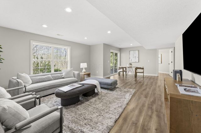3203 Mccammon Chase Drive, Lewis Center, OH 43035