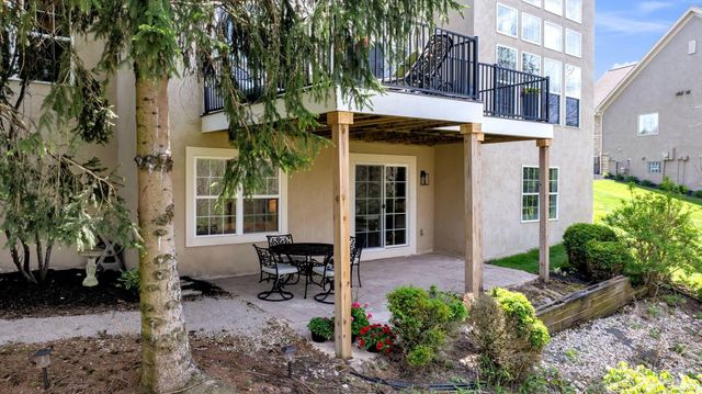 3203 Mccammon Chase Drive, Lewis Center, OH 43035