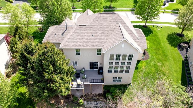 3203 Mccammon Chase Drive, Lewis Center, OH 43035