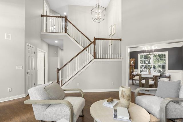 3203 Mccammon Chase Drive, Lewis Center, OH 43035