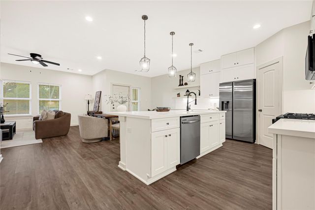 8221 Tareyton Lane, Houston, TX 77075