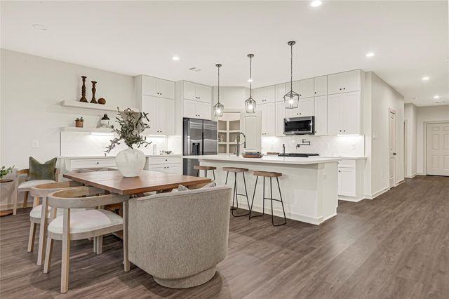 8221 Tareyton Lane, Houston, TX 77075