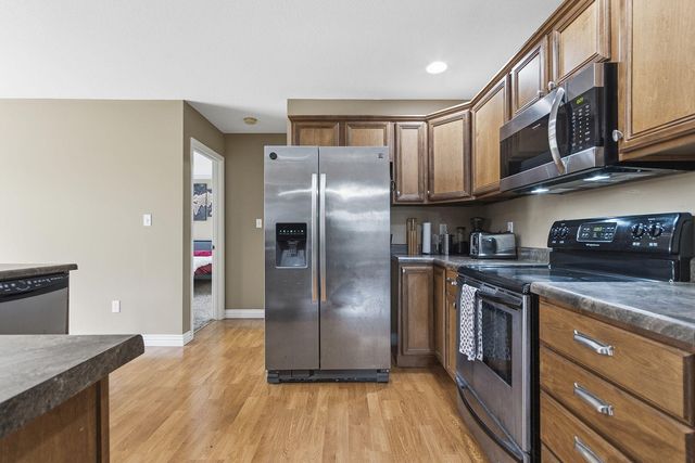 100 SEA EAGLE DR, Columbia, MO 65202