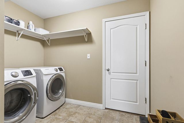 100 SEA EAGLE DR, Columbia, MO 65202