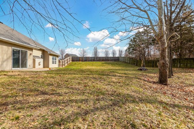 100 SEA EAGLE DR, Columbia, MO 65202