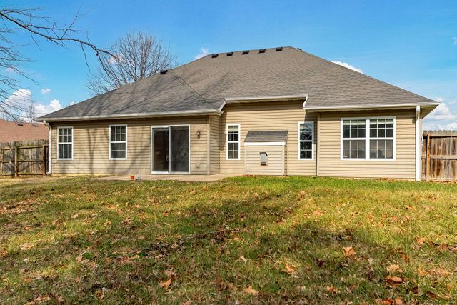 100 SEA EAGLE DR, Columbia, MO 65202