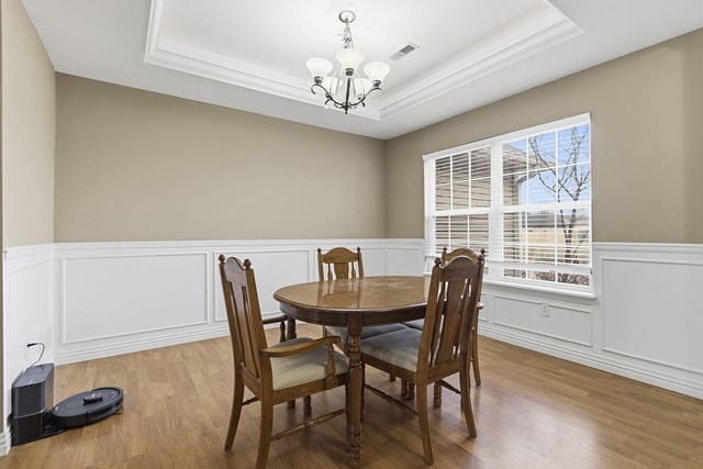 100 SEA EAGLE DR, Columbia, MO 65202