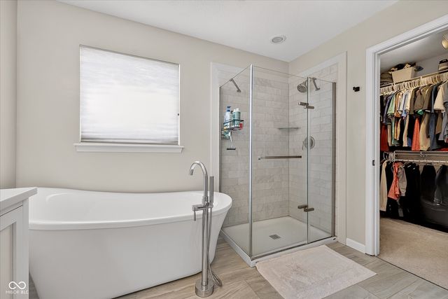7 E Wisteria Way, Westfield, IN 46074