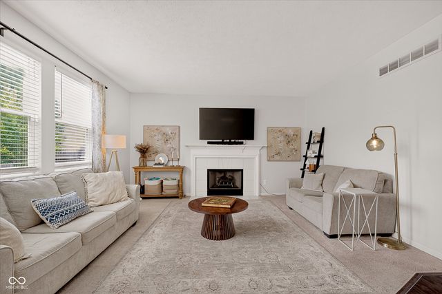 7 E Wisteria Way, Westfield, IN 46074