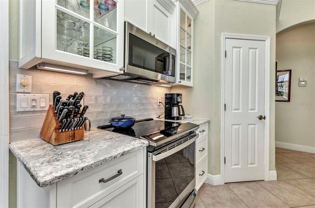 15490 SEAFOAM CIRCLE, Port Charlotte, FL 33981