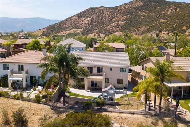 35682 Peppermint Place, Murrieta, CA 92562