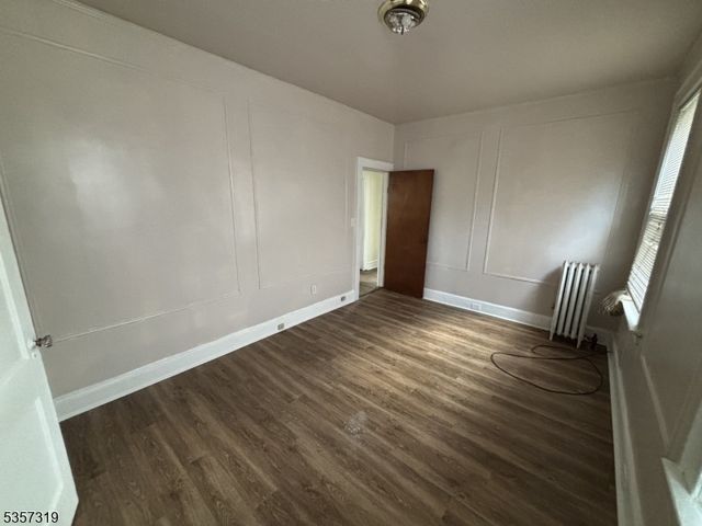 262 Schley St, Newark City, NJ 07112