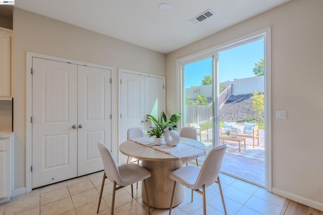 2586 Tampico Dr, Bay Point, CA 94565
