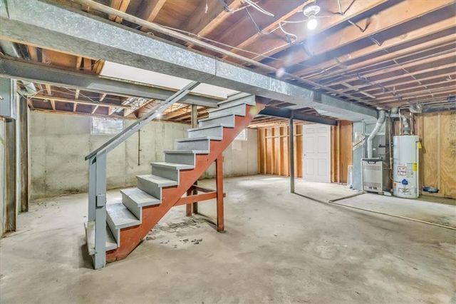 425 Maple Street, Liberty, MO 64068