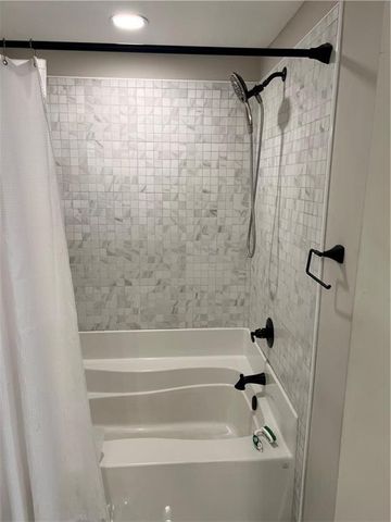 1056 Monticello Drive, Monroe, GA 30655