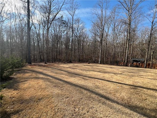 1056 Monticello Drive, Monroe, GA 30655