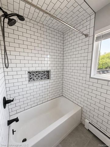 433 Miller Avenue 203, Rochester, MI 48307