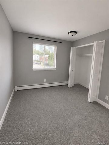 433 Miller Avenue 203, Rochester, MI 48307
