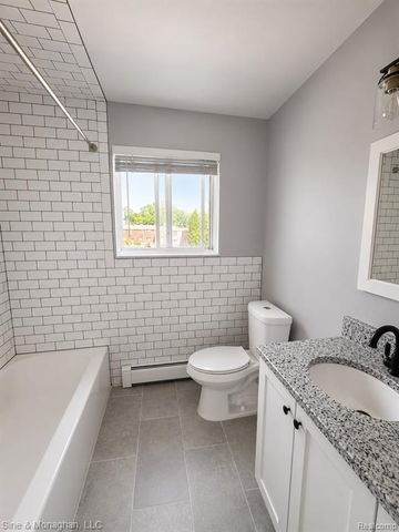 433 Miller Avenue 203, Rochester, MI 48307