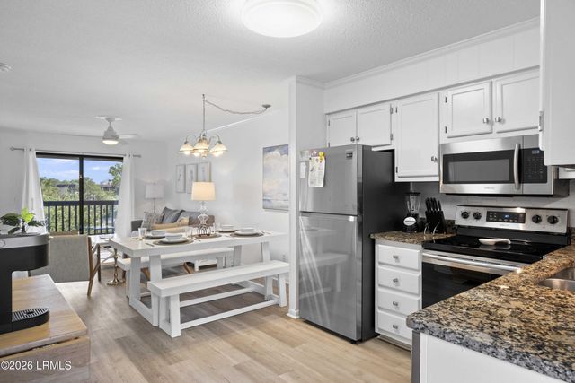 40 Folly Field Rd Apt C22, Hilton Head Island, SC 29928