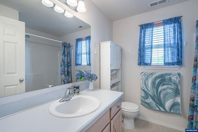 8797 Box Elder St, Corvallis, OR 97330