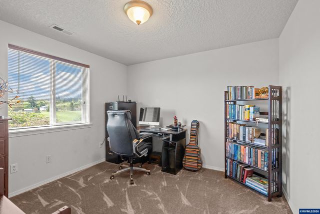 8797 Box Elder St, Corvallis, OR 97330