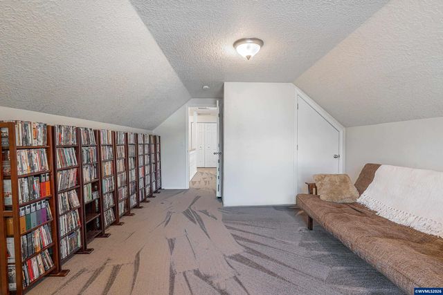 8797 Box Elder St, Corvallis, OR 97330