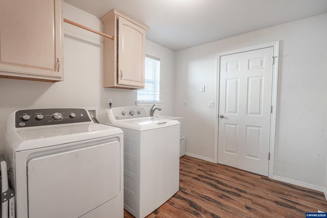 8797 Box Elder St, Corvallis, OR 97330