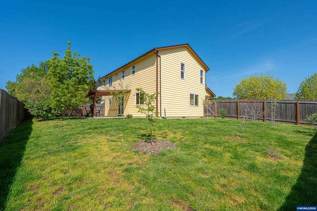 8797 Box Elder St, Corvallis, OR 97330