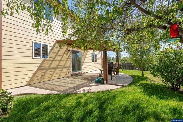 8797 Box Elder St, Corvallis, OR 97330