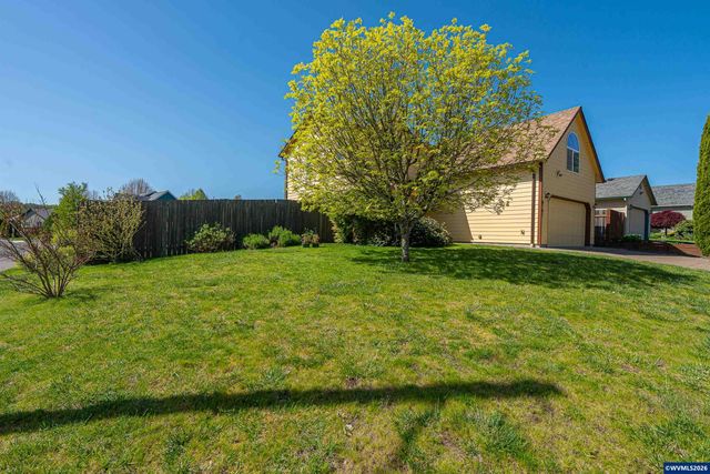 8797 Box Elder St, Corvallis, OR 97330