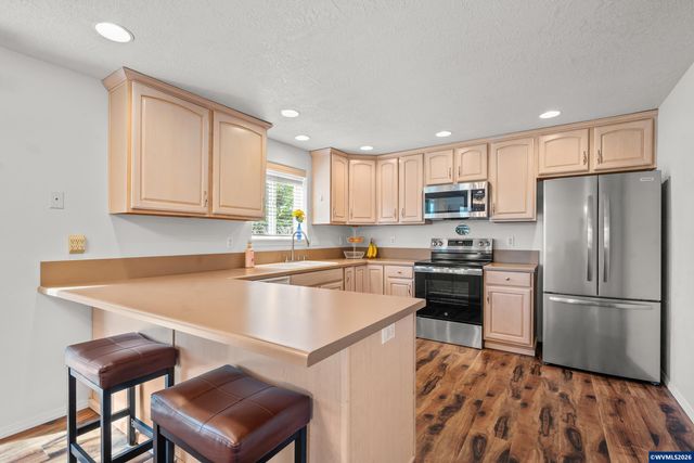 8797 Box Elder St, Corvallis, OR 97330