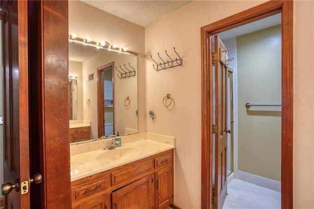 16025 Meadow Lane, Stilwell, KS 66085