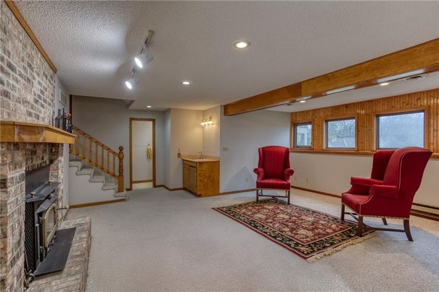 16025 Meadow Lane, Stilwell, KS 66085