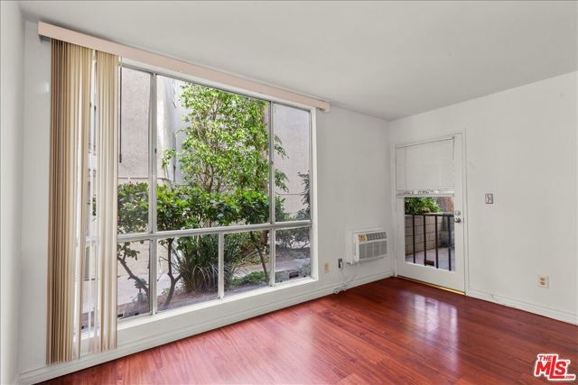 4900 Overland Avenue 140, Culver City, CA 90230