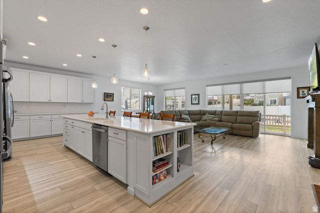 2839 S DRAKE AVE, Saratoga Springs, UT 84045