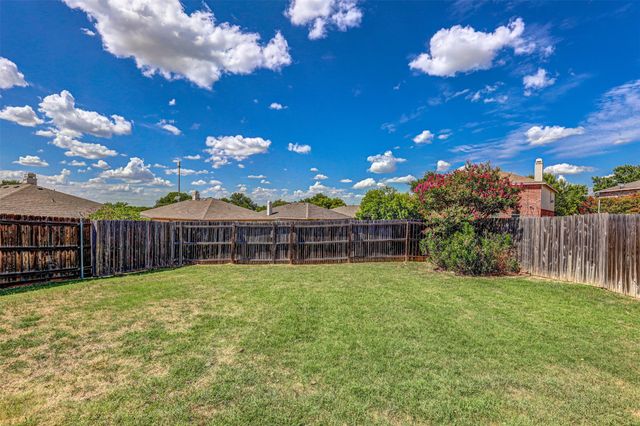 520 Brasenose Street, Fort Worth, TX 76036