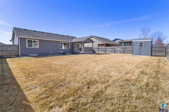 7400 E Corinth St Street, Sioux Falls, SD 57110