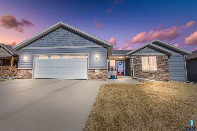 7400 E Corinth St Street, Sioux Falls, SD 57110