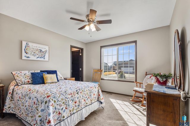 7400 E Corinth St Street, Sioux Falls, SD 57110