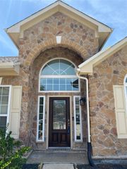 9535 Empress Crossing Drive, Spring, TX 77379