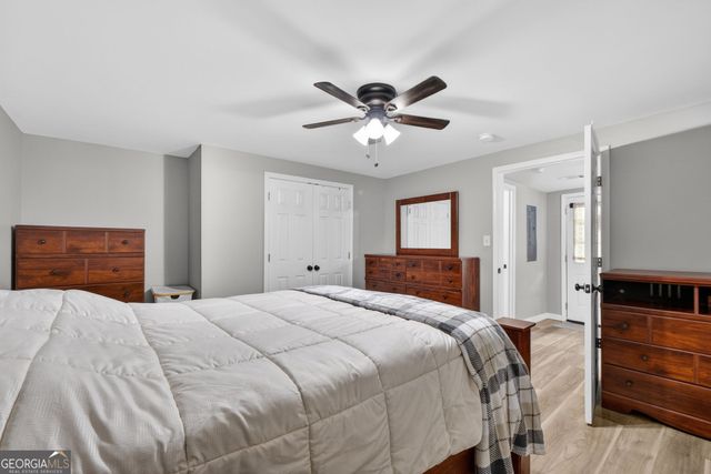 1199 Youngs Mill Road, Lagrange, GA 30241