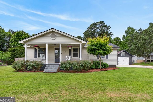 1199 Youngs Mill Road, Lagrange, GA 30241