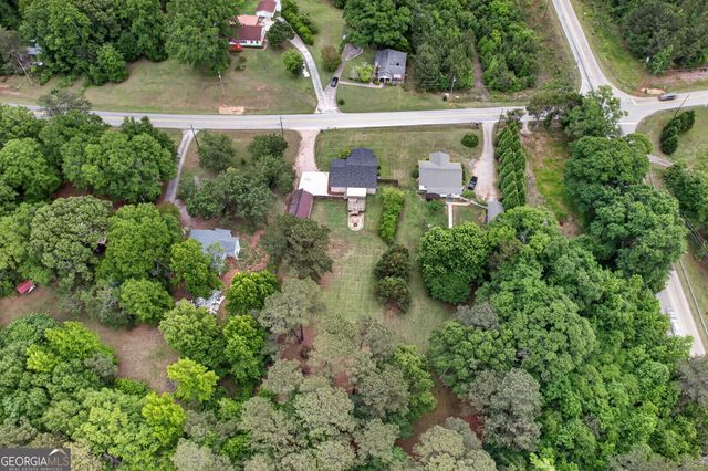 1199 Youngs Mill Road, Lagrange, GA 30241