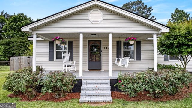1199 Youngs Mill Road, Lagrange, GA 30241
