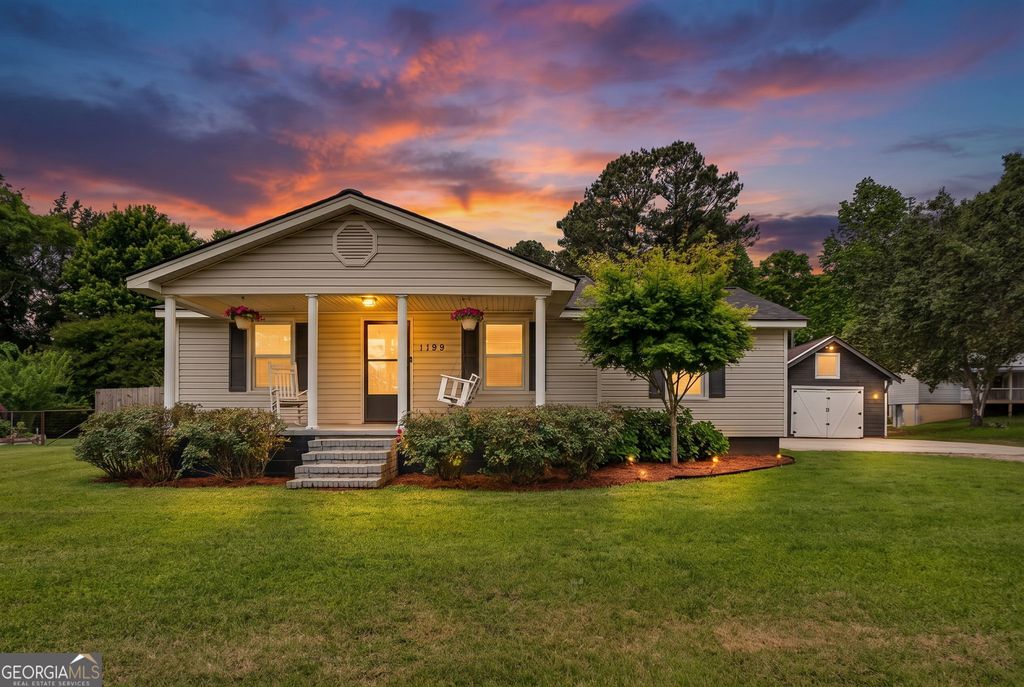1199 Youngs Mill Road, Lagrange, GA 30241