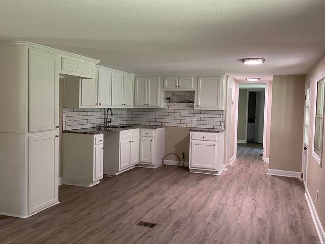 395 Wood Grove Lane, Higden, AR 72067