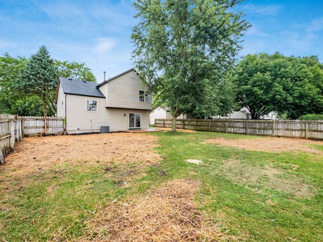219 Pinoak Court, Delaware, OH 43015